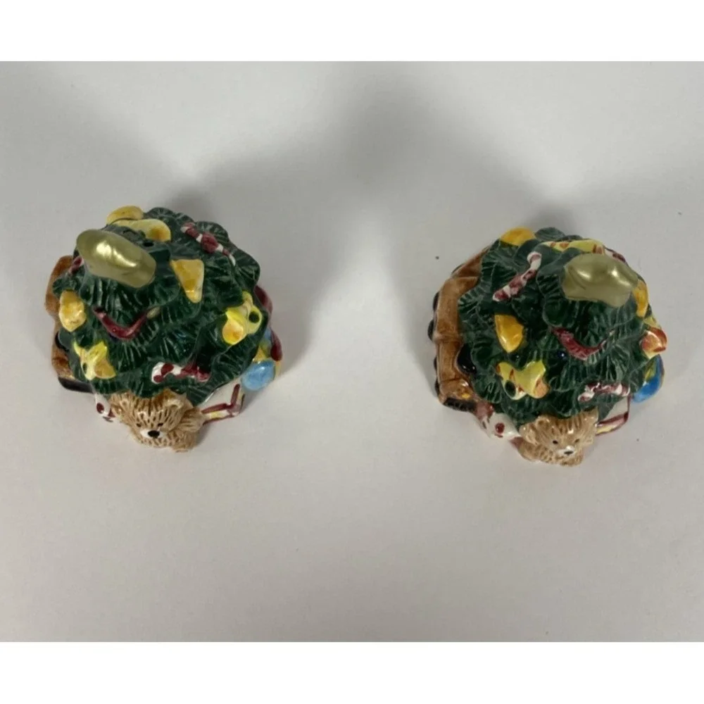 Vtg Earthenware Christmas Tree Salt & Pepper Shaker w/Original Box Kitchen Decor